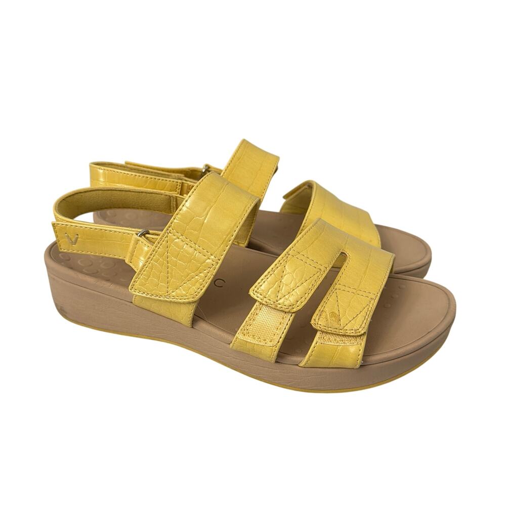 Vionic Roma Platform Sandals Womens Size 11 Patent Leather Yellow